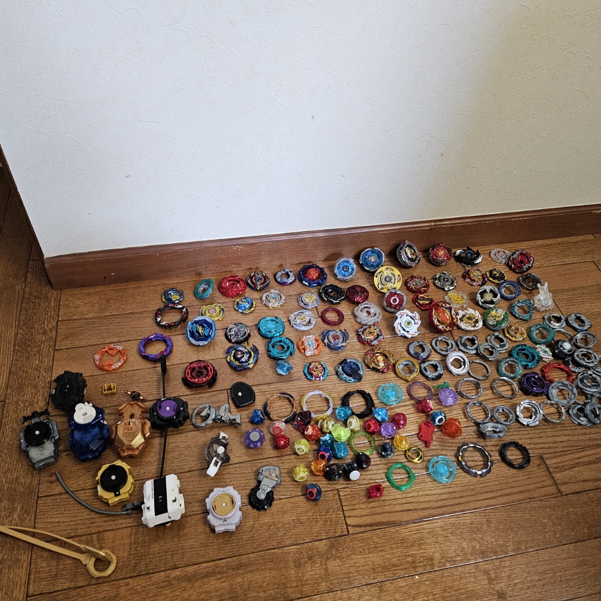 Yahoo!オークション -「ベイブレードx まとめ売り」(その他