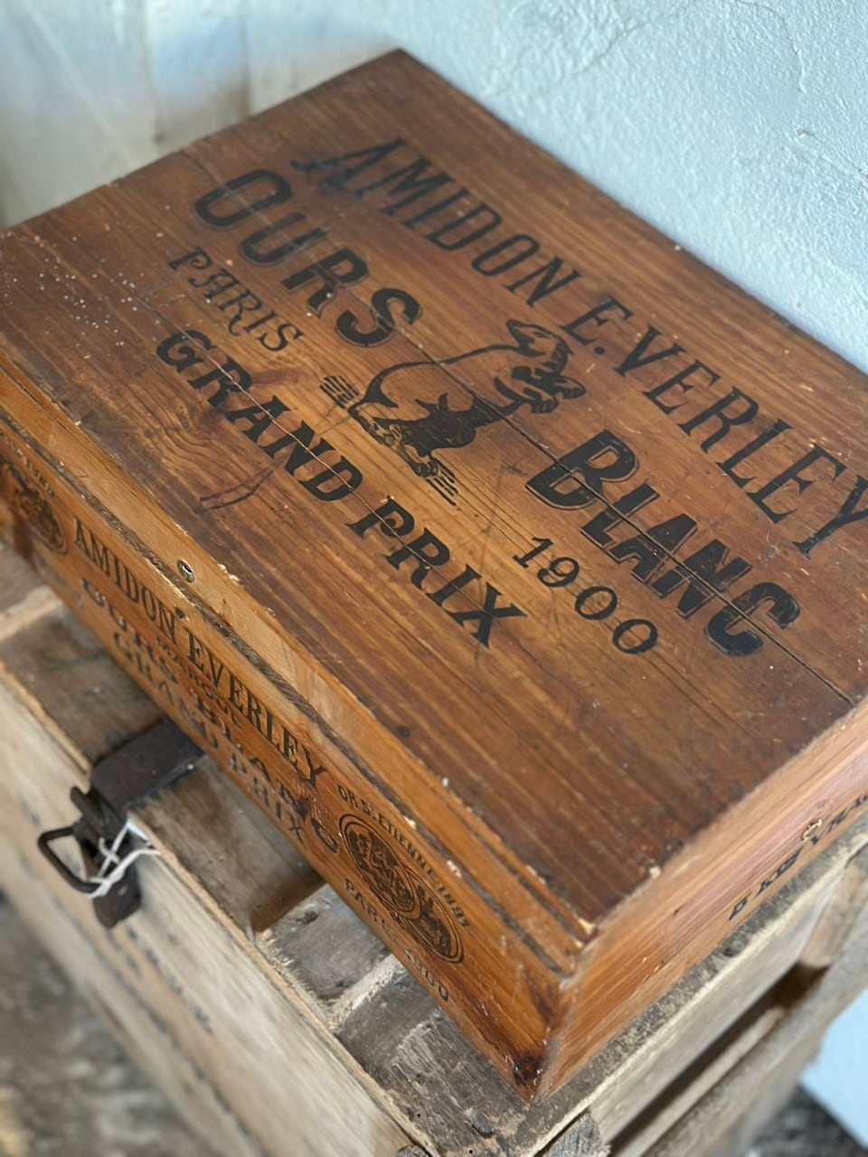 Holiday Sale】フランスアンティーク｜ネオ・ルネサンス様式の木箱