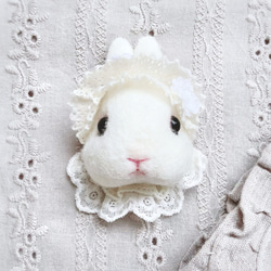 うちの子オーダー】羊毛フェルトのうさぎさん 可愛いブローチ、世界に