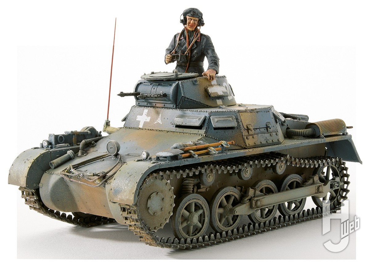 WWI ドイツ帝国陸軍戦車 A7V1/35スケールモデル