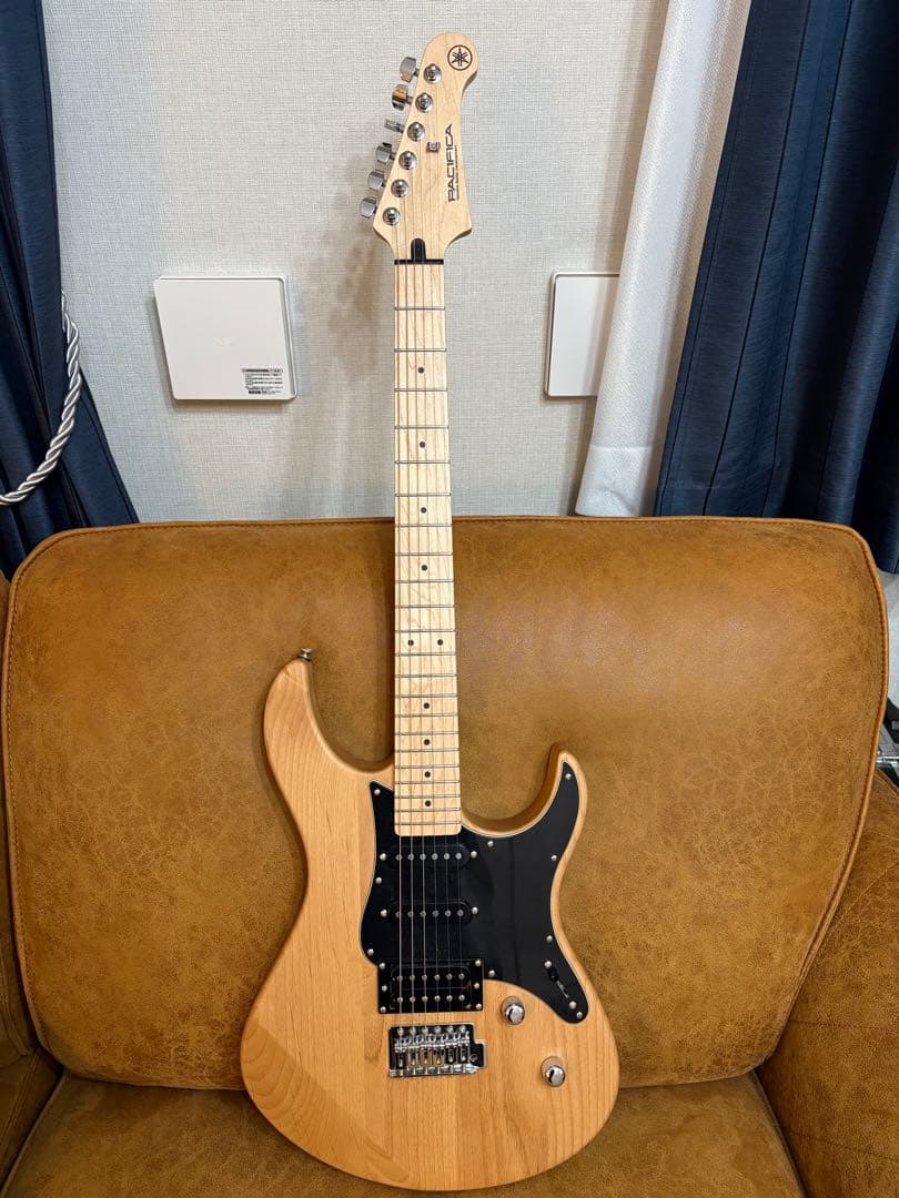 【値下げ交渉可】Yamaha PAC112V 美品 おまけ付き 値下げ交渉可】Yamaha PAC112V 美品 おまけ付き 【公式通販】