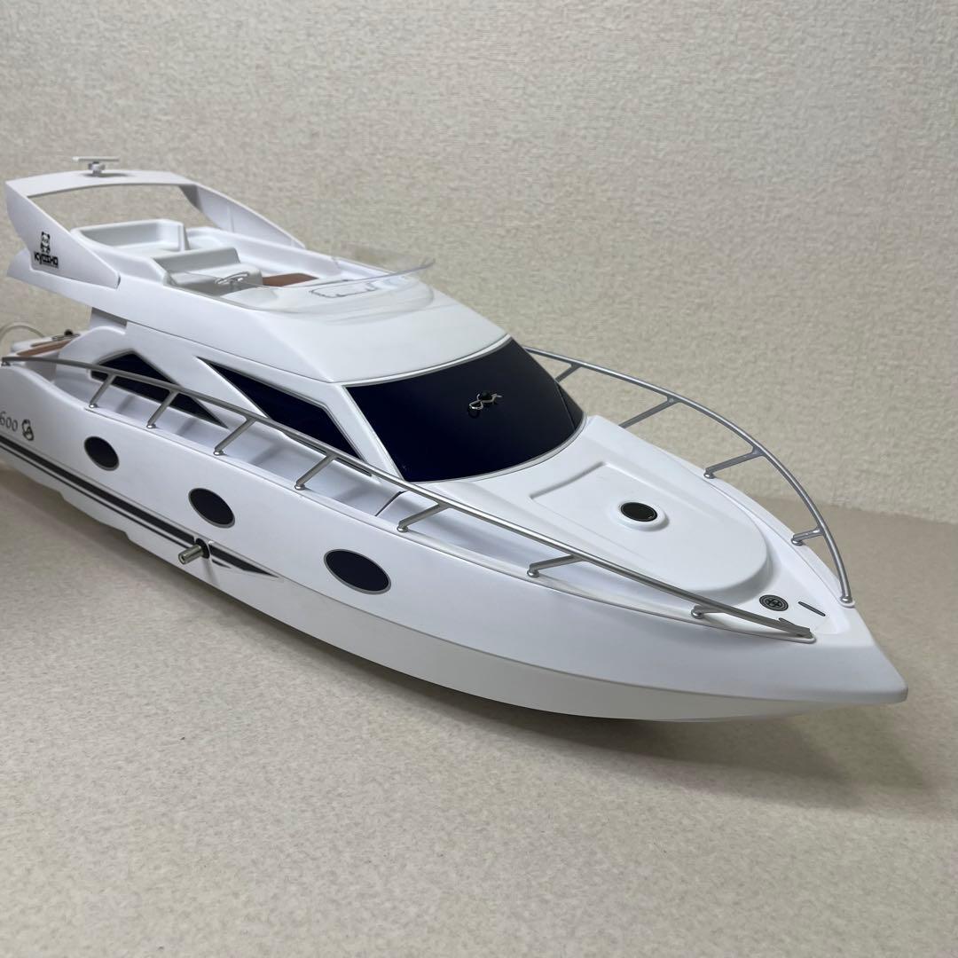 京商 EP マジェスティ600 レディセット 電動クルーザー ラジコン ボート