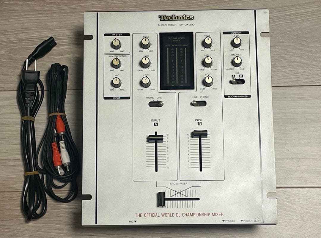 【動作品】technicsテクニクス SH-DX1200 DJミキサー 中古品のTechnics、DJミキサー/SH-DX1200 BKのご紹介です。