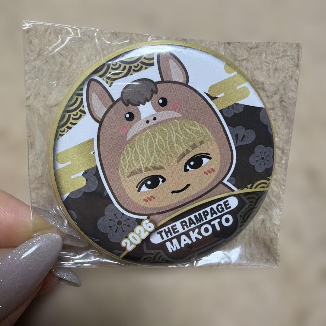長谷川慎 缶バッチ - メルカリ