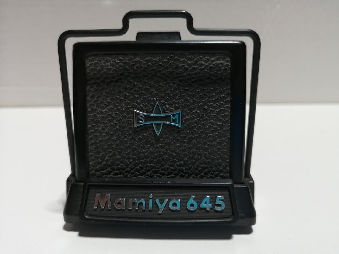 ご覧頂きありがとうございます!　マミヤ645用ウエストレベルファインダーです。