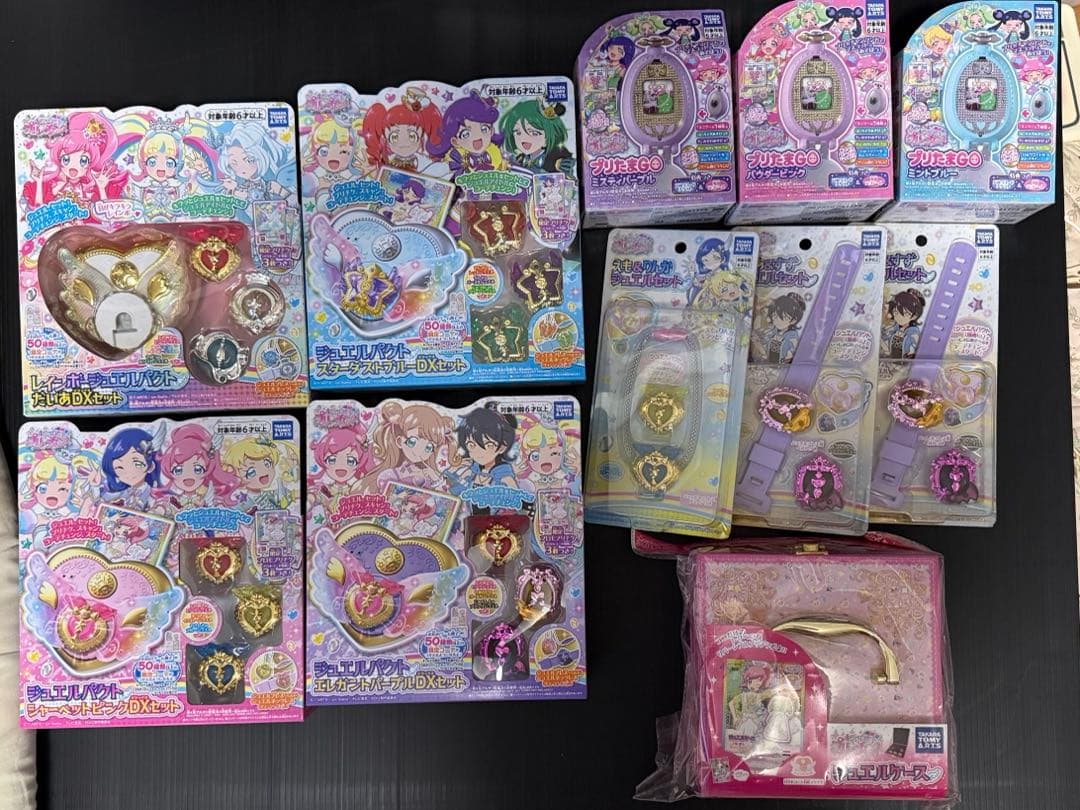 プリチャンジュエルパクト未開封4種、プリたま3種、おまけグッズ多数 プリチャンジュエルパクト未開封4種、プリたま3種、おまけグッズ多数 プリ
