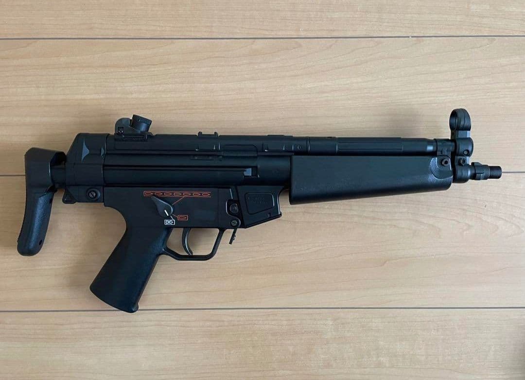 東京マルイ MP5A5 スタンダード電動ガン、マウントベース、マグキャッチプラス